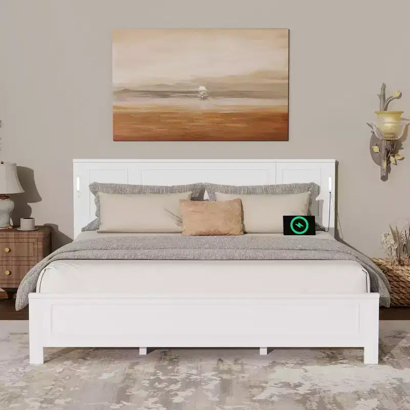Minnie Modern Pine Wood Bed with Tall-Panel Headboard and Footboard