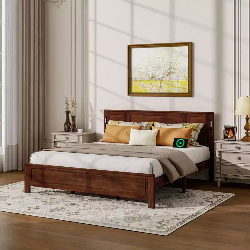 Minnie Modern Pine Wood Bed with Tall-Panel Headboard and Footboard
